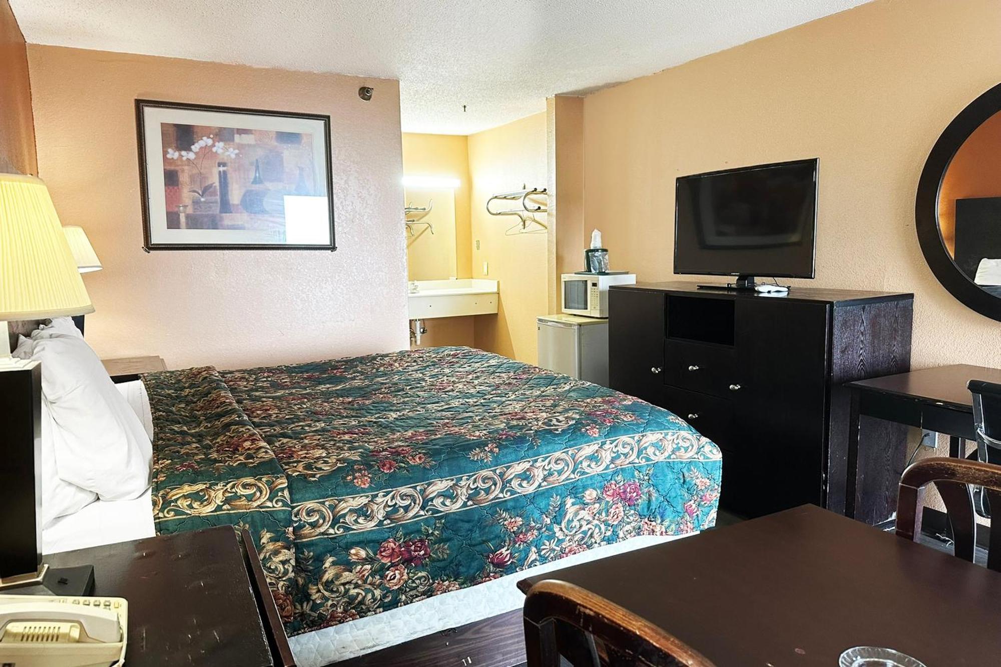 Garden Inn & Suites Rome Exterior photo